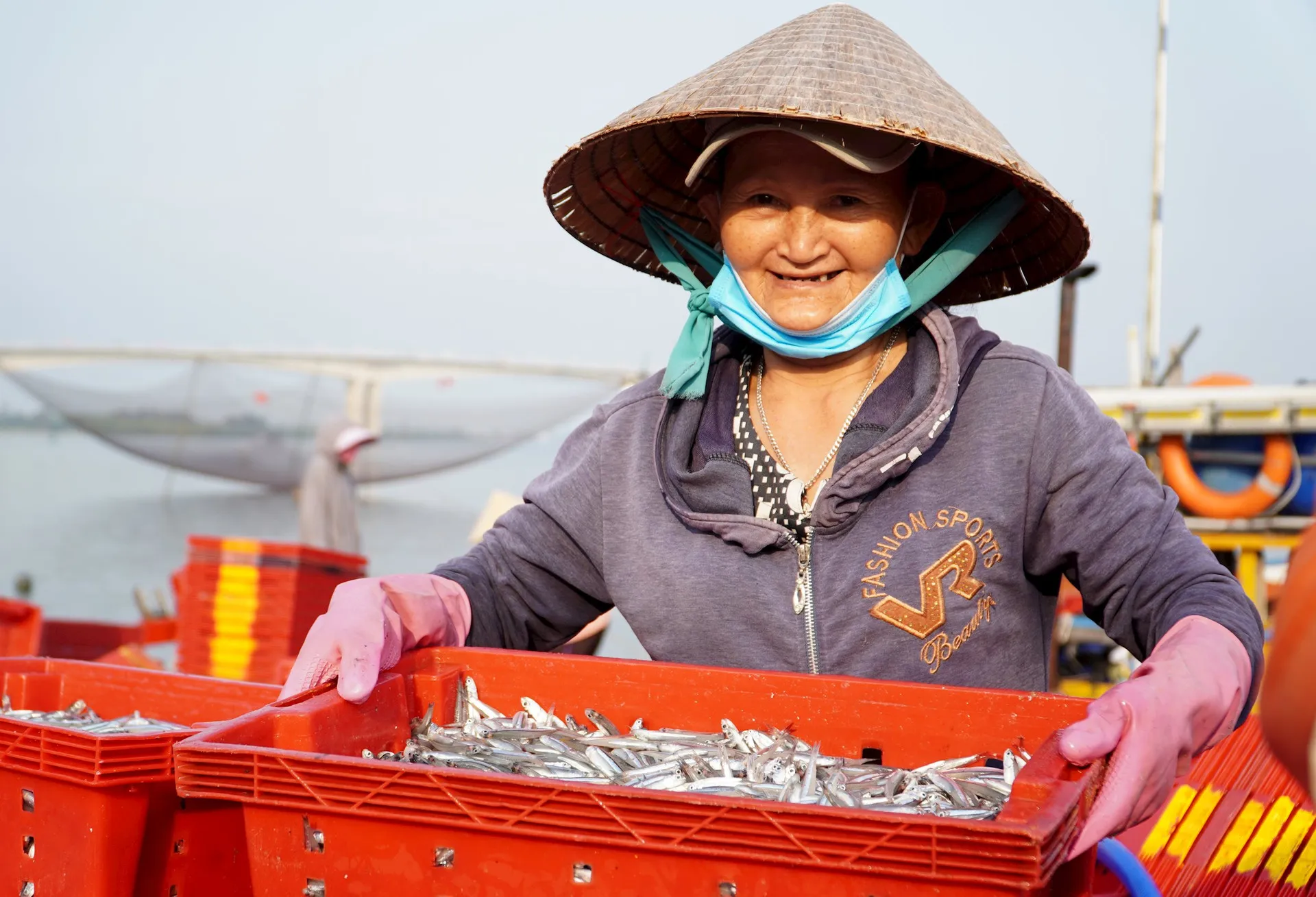 busiest time of fish market